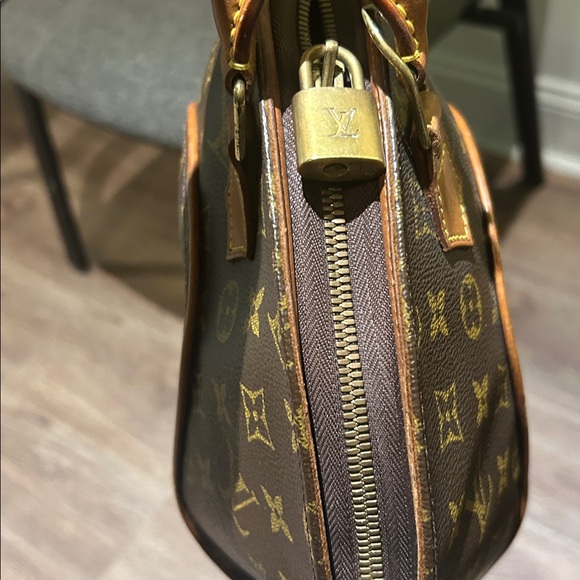 Louis Vuitton Brown and Gold Monogram Satchel - Picture 5 of 11